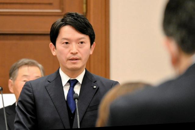 告発した元県民局長の処分撤回を提言　兵庫百条委の報告書案が判明